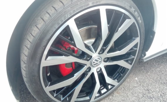 diamond cut alloy wheels huddersfield Golf GTI Mk7