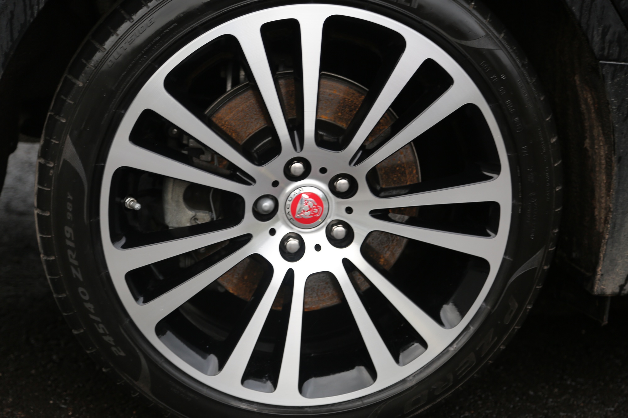 Diamond Cut Refurb Huddersfield Jaguar Alloy Wheels Repair Refurb